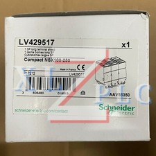 1PCS New Schneider  LV429517 Terminal Shield  In Box*