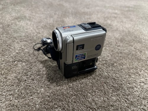 Sony Handycam DCR-PC5 Mini DV Camcorder BANDLOS BESCHREIBUNG LESEN.