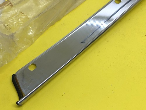 Datsun Nissan Stanza A10 Rear C Pillar Moulding Trim 76820-W5025 Genuine NOS - Picture 5 of 8
