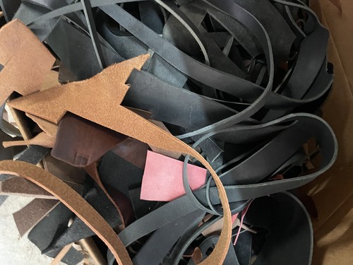 Leather Scrap Bison and Veg-tanned leather scraps for sale see photos - Picture 17 of 20