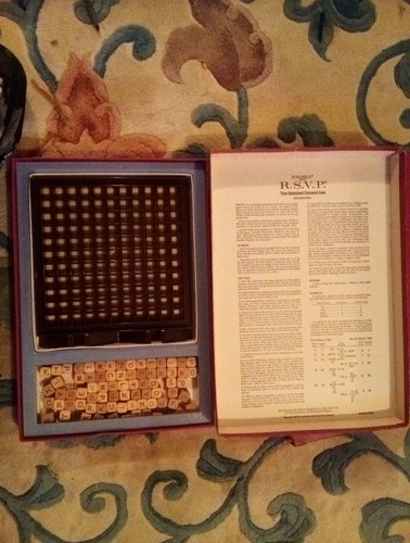 X2) Vintage 1966 Scrabble RSVP 3-D Crossword Three Dimensional Complete! - Picture 3 of 3
