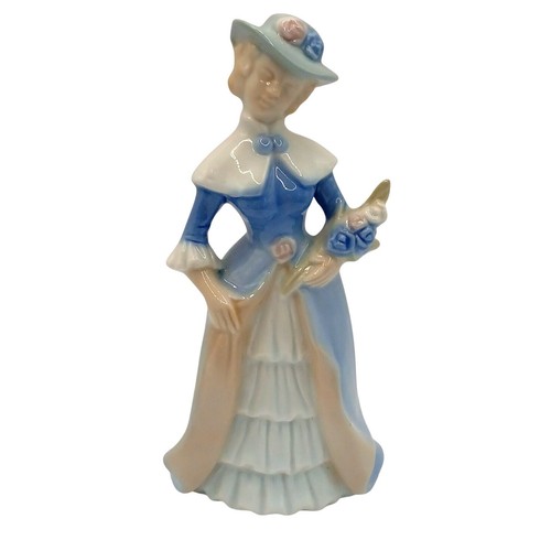 Dama de porcelana vintage con flores de 6" pulgadas de alto - Imagen 7 de 7