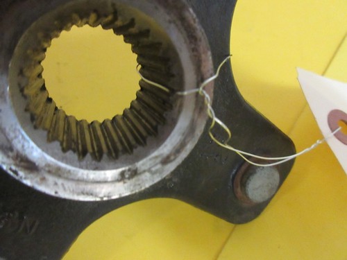 2010-15 OEM BRP Can Am Outlander Renegade Commander Wheel hub #705501713 - Picture 4 of 4