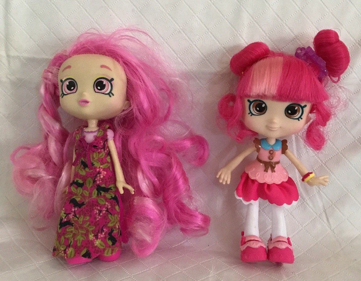 2 PVC Dolls Pink Hair Big Eyes w/ Shoes And Dresses 5” Tall Big Heads | eBay 2 PVC Dolls Pink Hair Big Eyes w/ Shoes And Dresses 5” Tall Big Heads | eBay