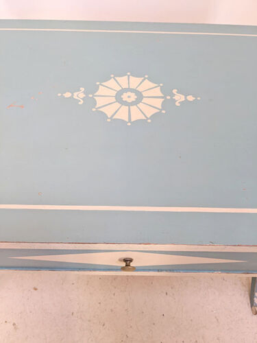 STYLISH OLD FRENCH PAINTED MID-CENTURY DESK - Pale Blue - Picture 10 of 10