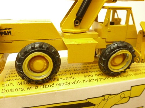 GESCHA P&H ROUGH TERRAIN CRAN TELESCOPING-BOOM - YELLOW 1:50? - FAIR COND IN BOX - Imagen 6 de 10