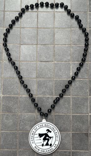 New Orleans Mardi Gras Krewe Of The Rolling Elvi Black And White Scooter Beads - Picture 2 of 4