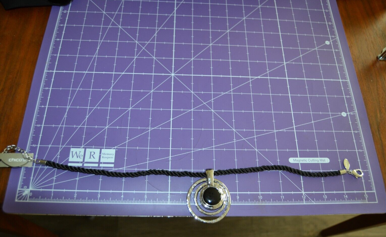 Picture 3 of 9