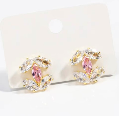 Luxury Fashionable And Versatile Elegant Design Earrings. CRYSTAL-PINK - Picture 5 of 5