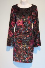 ECI  cute dress  sz M  NEW