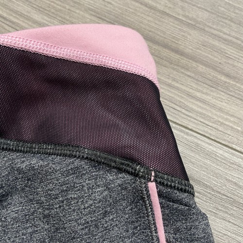 Ivivva Lululemon Girl Cropped Capri Leggings Tight Yoga Pant Gray/pink Sz 6 -#11 - Picture 3 of 9