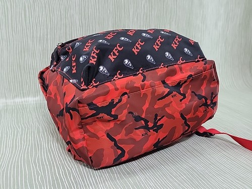 Red Hype KFC Backpack Rucksack 🎒 Guter Zustand Tasche - Bild 5 von 9