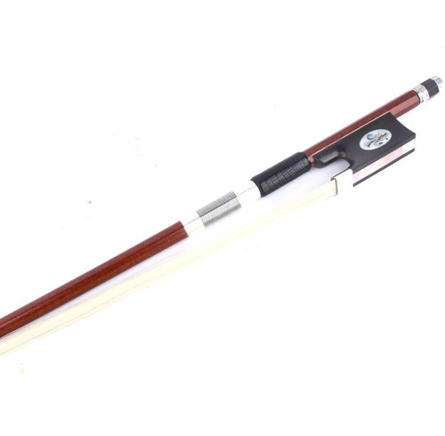 Arco de violín Master Pernambuco Skin fibra de carbono 4/4 ébano rana especial plata 60G - Imagen 8 de 12