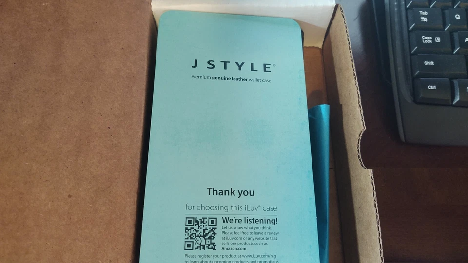  iLuv Premium Leather Wallet Case with a Security Zipper & Tight Button Closure - Image 3 of 4