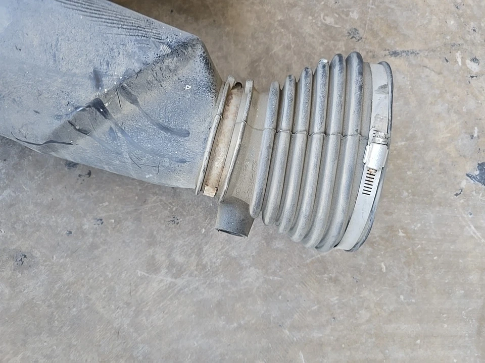 Ford E150 E250 E350 Econoline 1997-2004 furgoneta caja admisión de aire conducto manguera tubo Foto 3 de 4