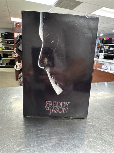 NECA Freddy vs Jason - Ultimate Jason 8" Actionfigur NEU versiegelt
