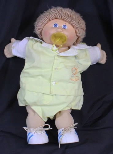 Vtg Cabbage Patch Boy Doll Brown Hair Blue Eyes Clothes 1982 Xavier Roberts