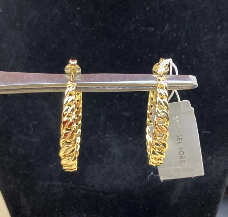 Pendientes de aro medianos Michael Kors con eslabones de bordillo placa de oro plata de ley nuevos con etiquetas $175 Foto 2 de 4