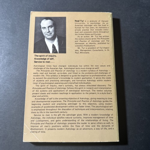 Noel Tyl TIMES TO COME The Principles Practices of Astrology XII 1st Ed B0090 - Bild 2 von 2