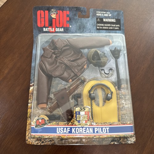 GI Joe USAF Korean War Pilot Battle Gear Set Neu NRFB 1999 - Bild 1 von 5