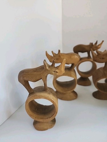 Set of 8 African Wild Rhino Rhinoceros Hand Carved Wood Napkin Rings On Stands ■ - Picture 4 of 14