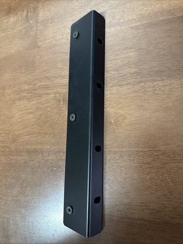 071-0192-00 Rev 01 Oreja de rack para SAVANT MSC-1200 - Imagen 2 de 4