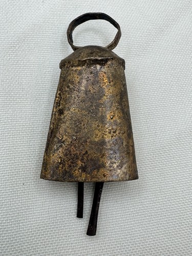 Antico campanaccio in ottone realizzato a mano da abili artigiani 2,25" - Foto 3 di 5