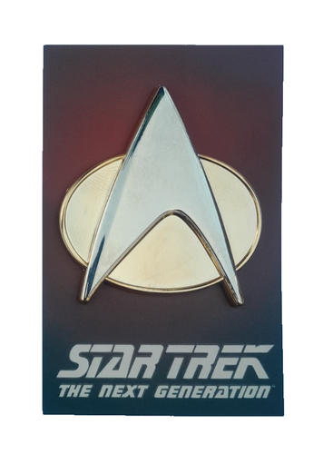 STAR TREK THE NEXT GENERATION FULL SIZE PROP REPLICA COMMUNICATOR PIN BADGE - Picture 1 of 2