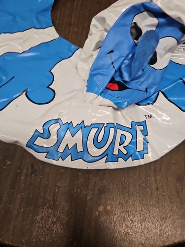 Vintage 1983 Smurf Kids Pool Floaty Inflatable Swim Ring - Picture 8 of 11