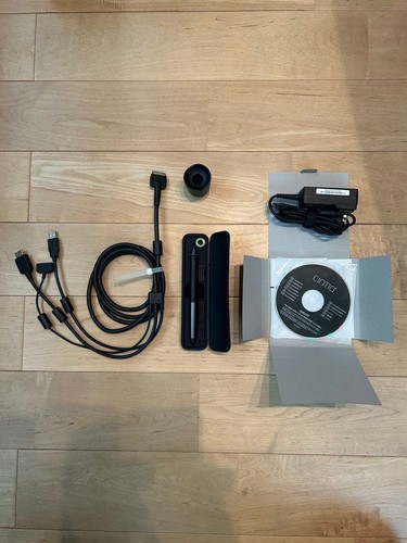 Wacom Cintiq 13HD Creative Pen Display DTK-1300/K LCD Pen Tablet Accessories - Picture 5 of 7