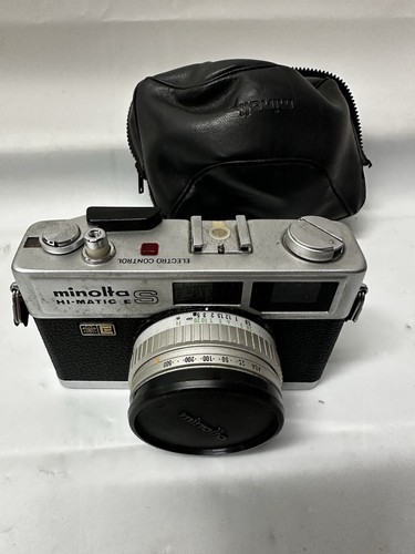 Minolta Hi-Matic E S Silver 35mm FilmCamera 40mm F 1.7 With Case - Picture 2 of 6