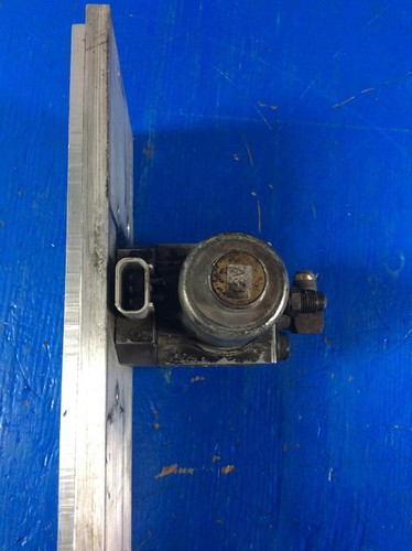 DDC Solenoid Valve Assembly 23530954 - Picture 2 of 2