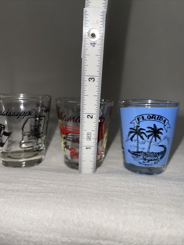 Set of 3 Shot Glasses - Mississippi, Alabama & Florida - Picture 2 of 7