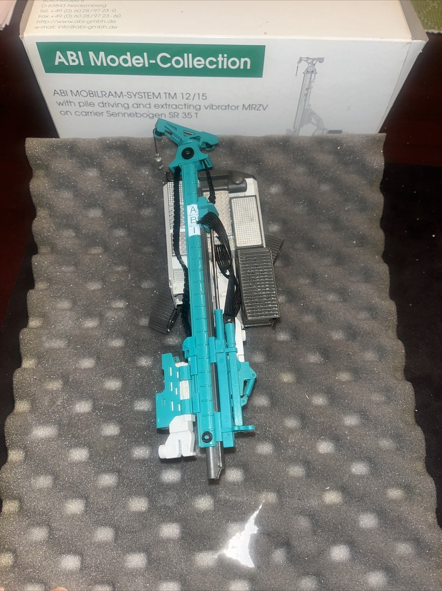 その他 1/50Conrad SENNEBOGEN ABI Conrad ABI Hydraulic Pile Driver on Sennebogen SR35T Base 1