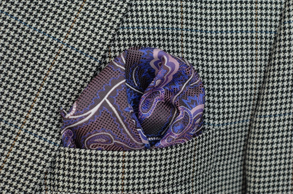 Lord R Colton Masterworks Pocket Square - Trindade Charcoal Silk - $75 New - Image 3 of 3