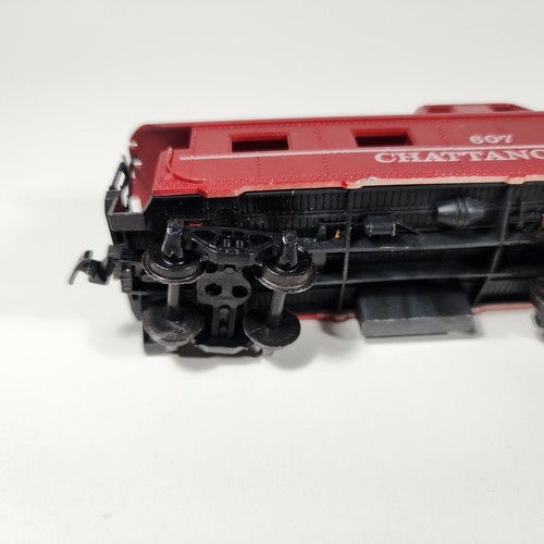 Tyco HO Scale Chattanooga Caboose No. 607 Model Freight Train Car C-6 - Picture 7 of 8