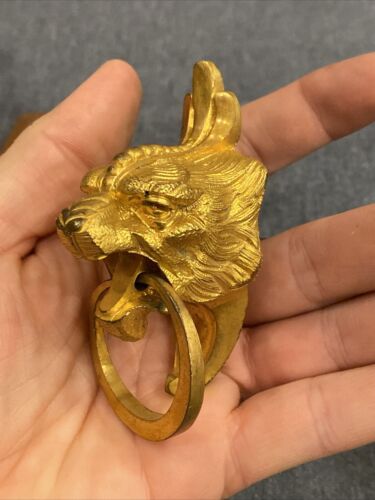 Französischer LÖWENKOPF aus vergoldeter Bronze 19. Jh. mit Ring Manteluhr Verzierungen Griffe - Bild 8 von 24