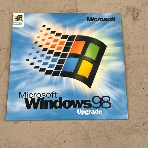Microsoft Windows 95 Upgrade CD Set X03-43095 With Product Key New in Packet