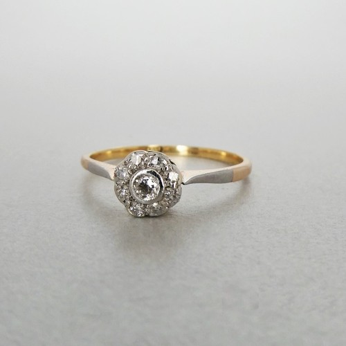 Antique ART DECO 18ct Yellow & White Gold DIAMOND CLUSTER POSY RING, Size S/9+ - Bild 4 von 11