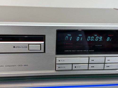 Denon DCD-1800 vintage CD player - Imagen 4 de 24