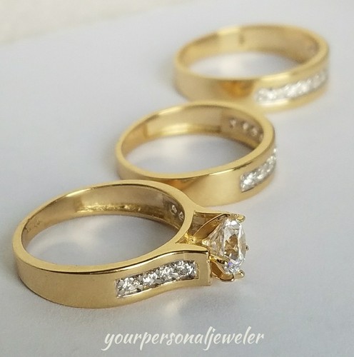 His hers round Trio 3 Pc 14K Yellow Gold Engagement Wedding Band Ring Set - Picture 7 of 11