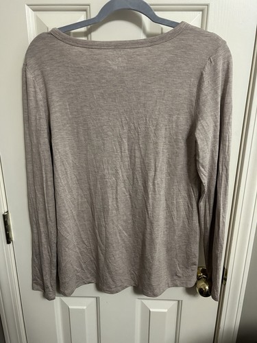 Maurices 24/7 leichtes Langarmshirt Damen Größe Medium neu mit Etikett - Bild 3 von 3