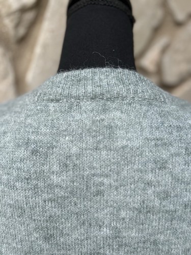 World Market Sweater One Size Green Cut Out Sleeves Cropped Wool Blend S/M/L/XL - Picture 9 of 9
