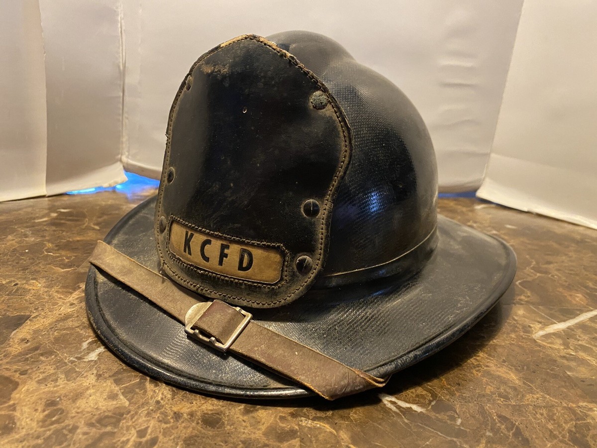 2025年新作アイテムが続々登場 Vintage 1940s MSA Skullgard Black Fiberglass Fireman Fire 帽子