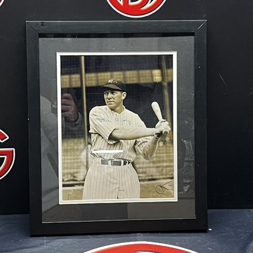 Bill Dickey Autographed New York Yankees Framed 11x14 Photo Signed PSA  - Foto 1 di 3