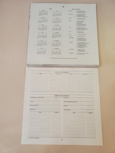 The Beatles 1994 Calendar by Apple Corp. / Hallmark used, excellent condition - Picture 10 of 12