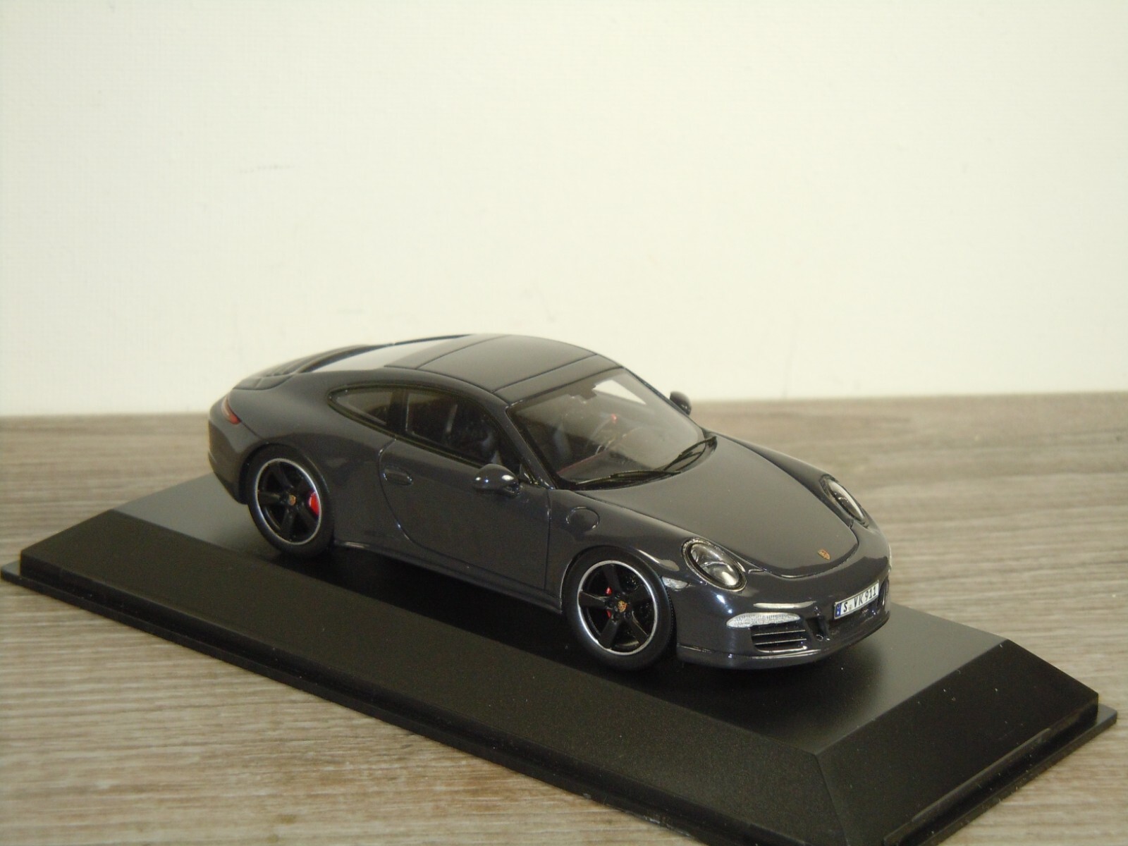 Picture 5 of 6