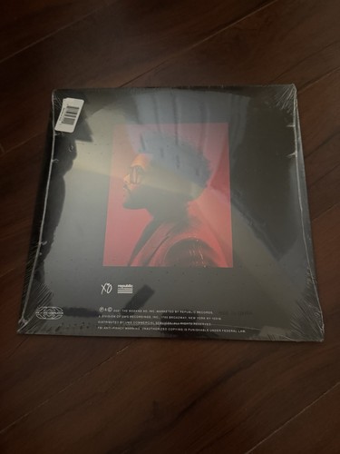 THE WEEKND THE HIGHLIGHTS WALMART CLEAR SPARKLE COLOR LP - Picture 2 of 2