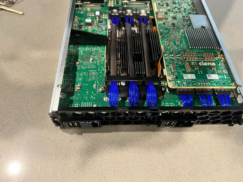 Ciena 186-3101-901 2WL5E MOTR C BAND 16xQSFP28/QSFP-DD Karte zwei Jahre Garantie - Bild 7 von 7