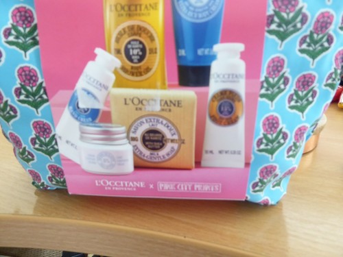 Nagelneu L, Occitane Geschenkset Sheabutter